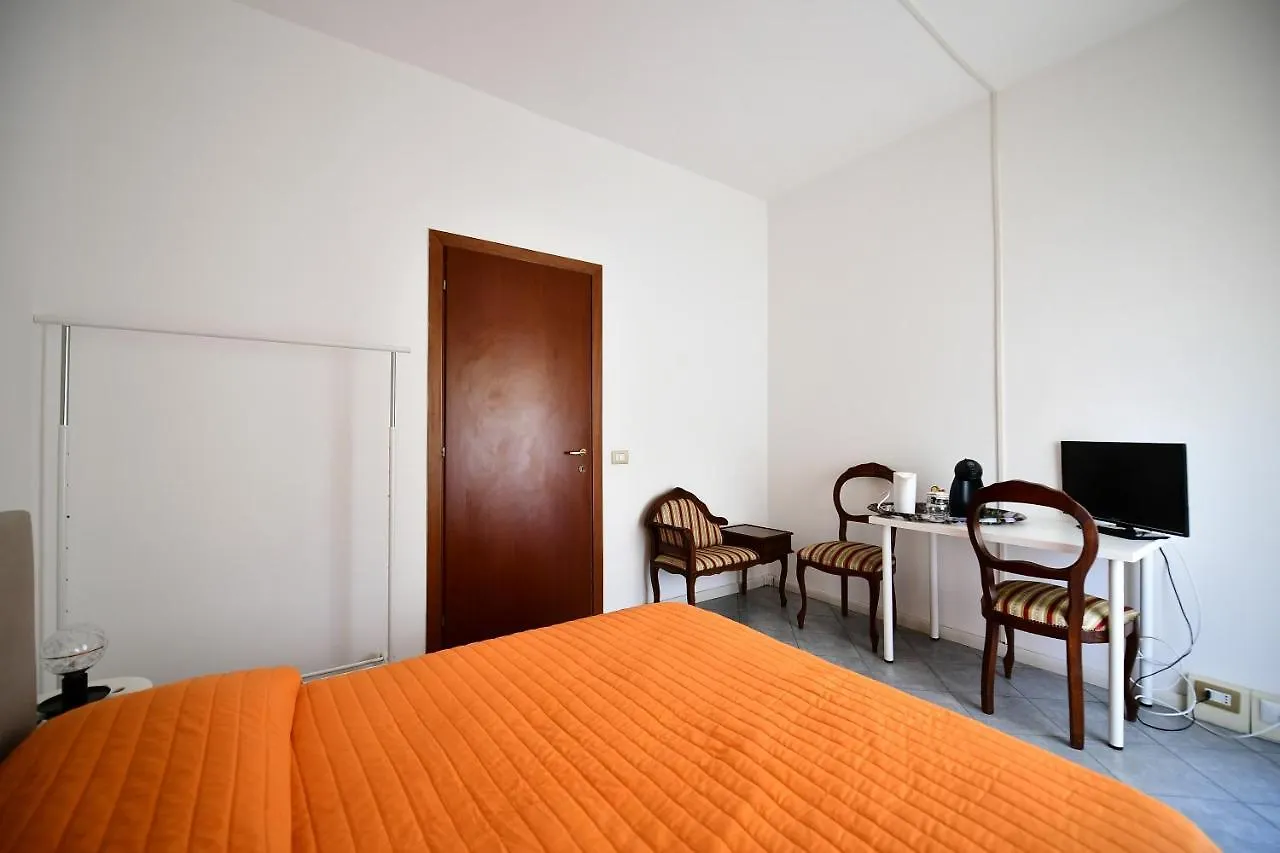 Queen Vatican Rome Guest house