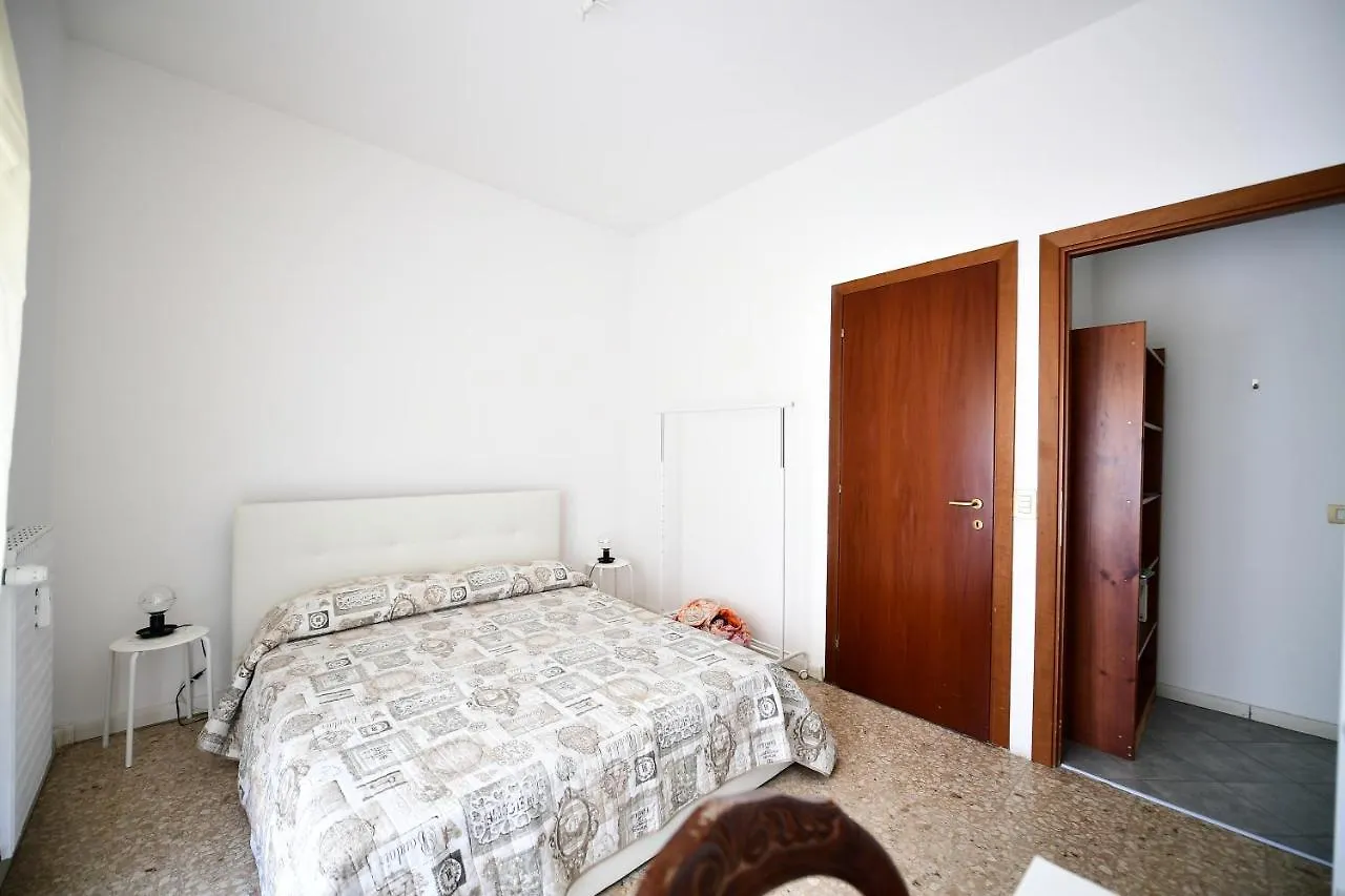 Queen Vatican Rome Guest house